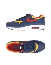 NIKE Sneakers & Tennis shoes basse uomo