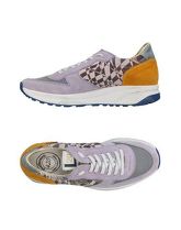 QUATTROVENTI Sneakers & Tennis shoes basse donna