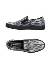 SVNTY Sneakers & Tennis shoes basse donna