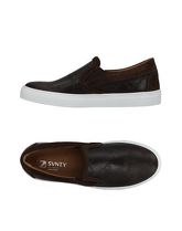 SVNTY Sneakers & Tennis shoes basse uomo