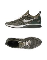 NIKE Sneakers & Tennis shoes basse uomo