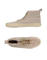 VANS Sneakers & Tennis shoes alte uomo