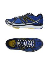 NEWTON Sneakers & Tennis shoes basse uomo